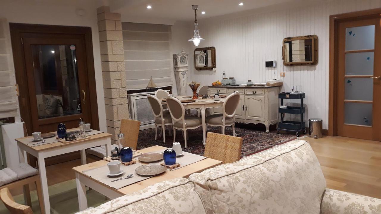 Kostanalu Rooms 普伦西亚 外观 照片
